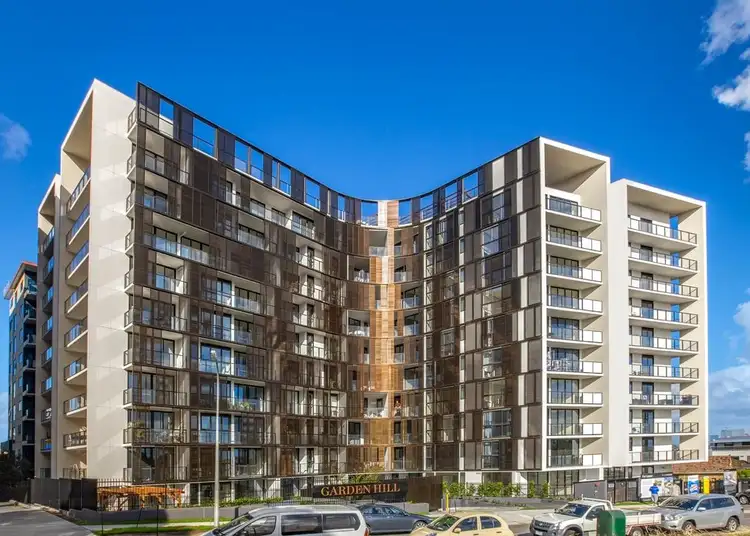 5 Elgar Court