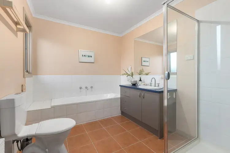 Sixth view of Homely house listing, 11 Argyle Close, Hughesdale VIC 3166