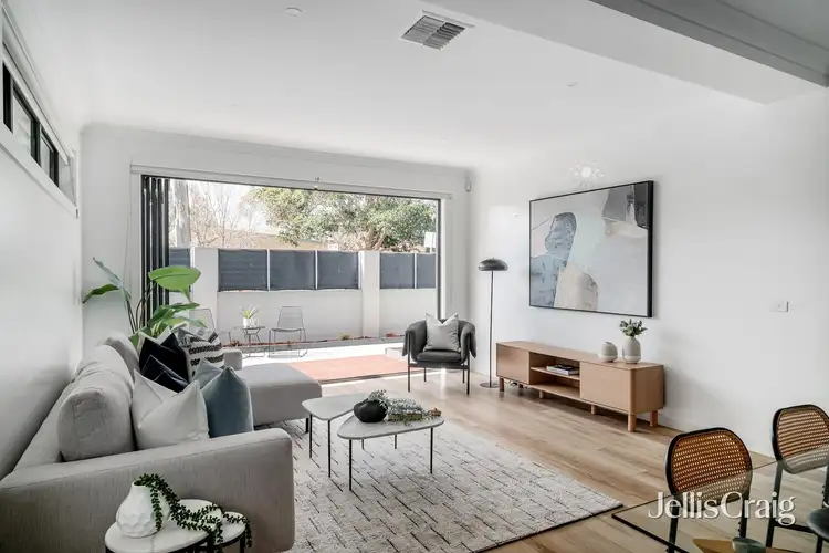 Second view of Homely house listing, 5 Walnut Street, Ormond VIC 3204