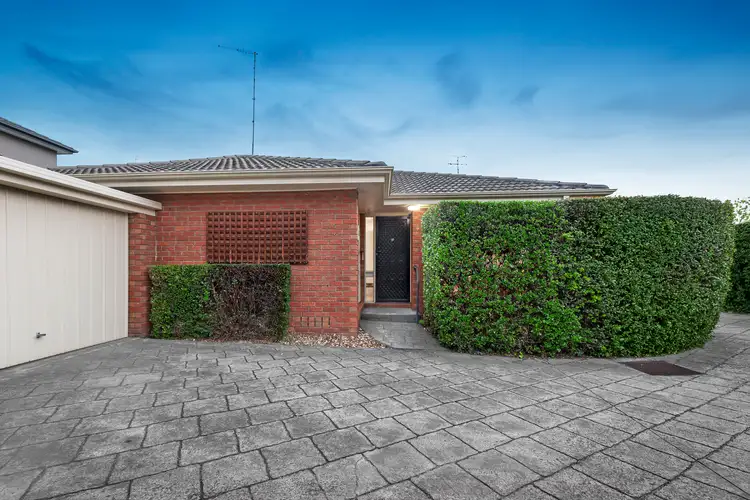 6/21-23 Outhwaite Avenue, Doncaster VIC 3108