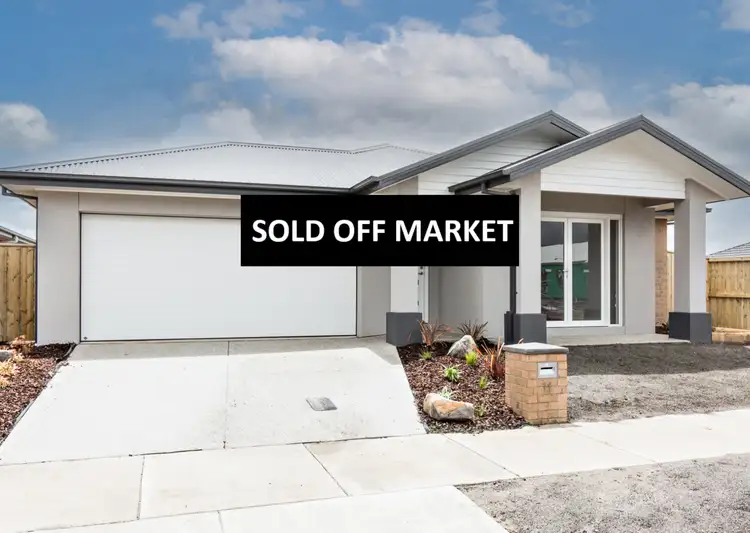 11 Grassy Street, Winter Valley VIC 3358