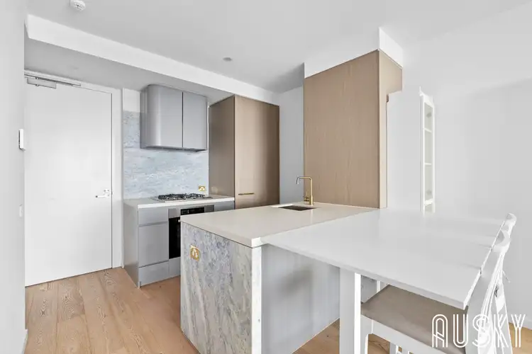 511/2 Snedden Drive, Glen Waverley VIC 3150