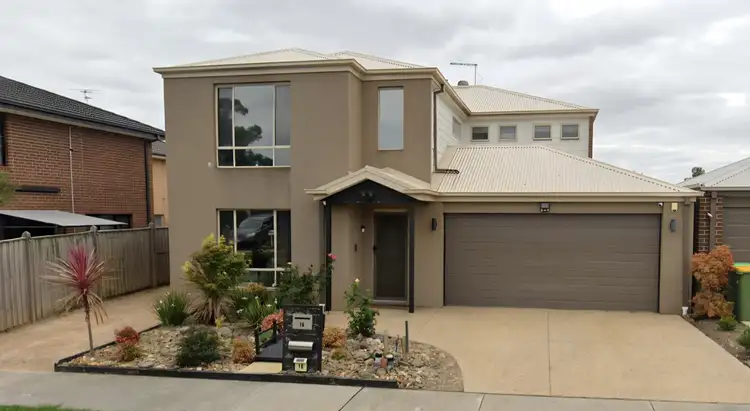 16 Rosina Drive, Officer VIC 3809