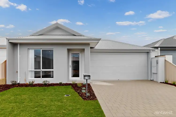 19 Dunraven Rd, Two Rocks WA 6037