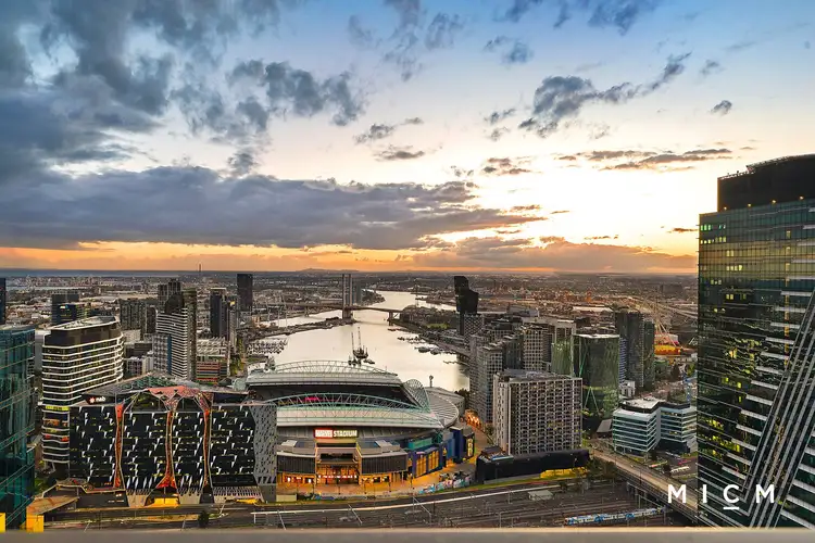 4711/639 Lonsdale Street