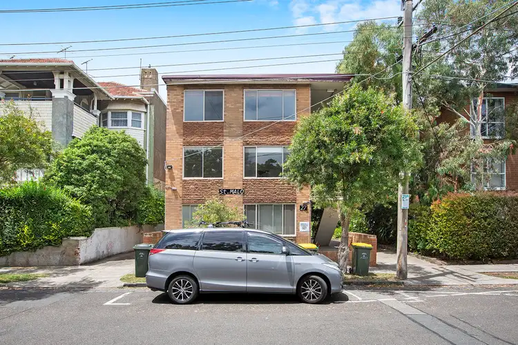 6/27 Robe Street, St Kilda VIC 3182