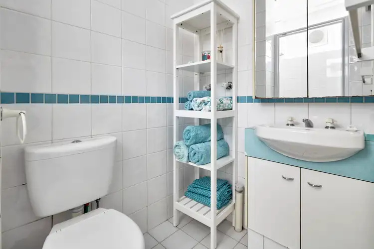 Third view of Homely apartment listing, 5/4 Alfred Square, St Kilda VIC 3182