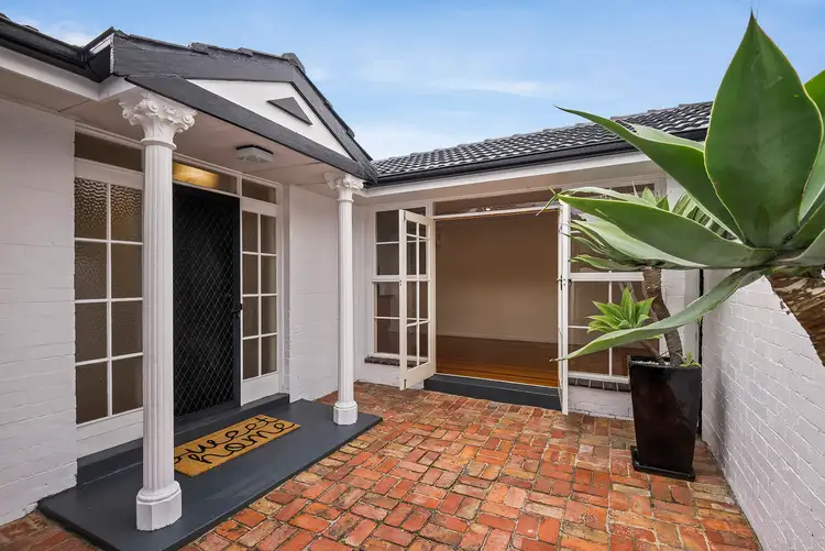 330 Mont Albert Road