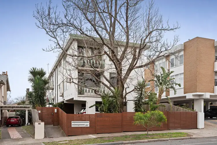 1/297 Orrong Road, St Kilda East VIC 3183