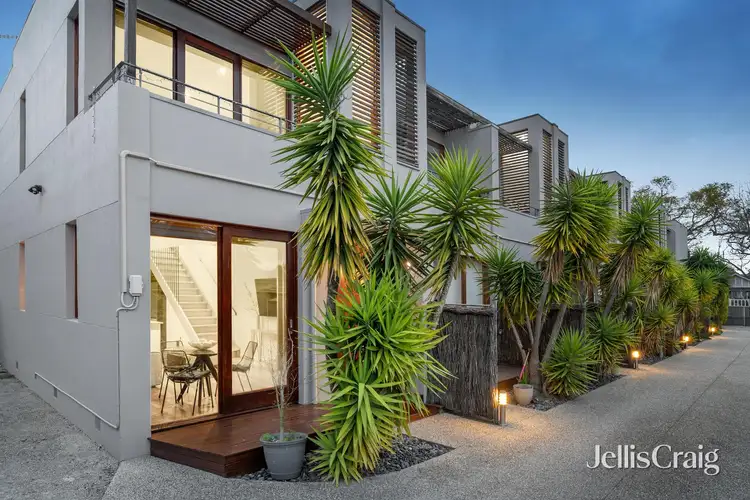 9/12 Wyuna Road, Caulfield North VIC 3161