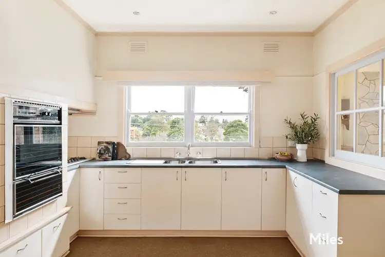 Sixth view of Homely house listing, 4 Dee Street, Heidelberg VIC 3084