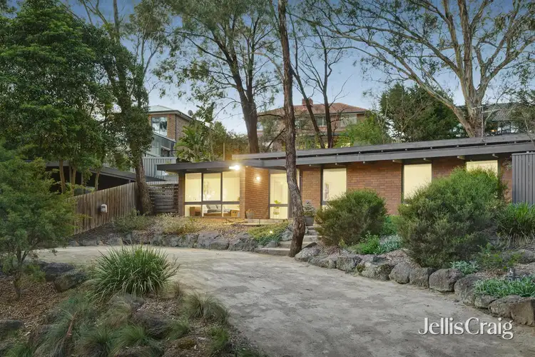 12 Wakefield Close, Eltham North VIC 3095