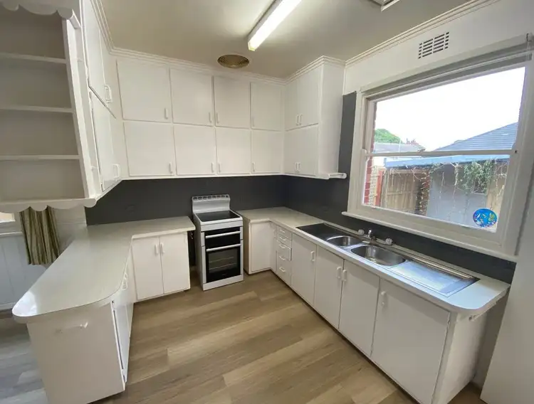 Third view of Homely house listing, 5 Glover Street, Bentleigh East VIC 3165