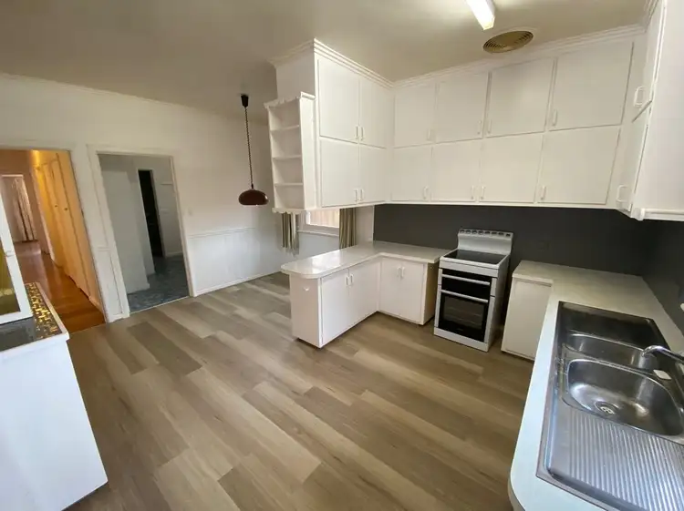 Fourth view of Homely house listing, 5 Glover Street, Bentleigh East VIC 3165