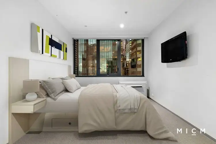 2009/181 ABeckett Street, Melbourne VIC 3000