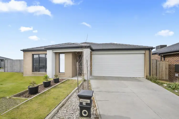 29 Sundance Boulevard, Winter Valley VIC 3358