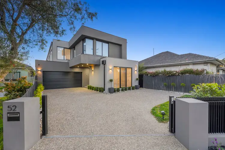 52 Haughton Road, Oakleigh VIC 3166