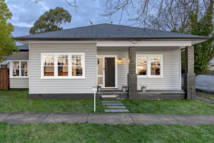 212 Clyde Street, Soldiers Hill VIC 3350
