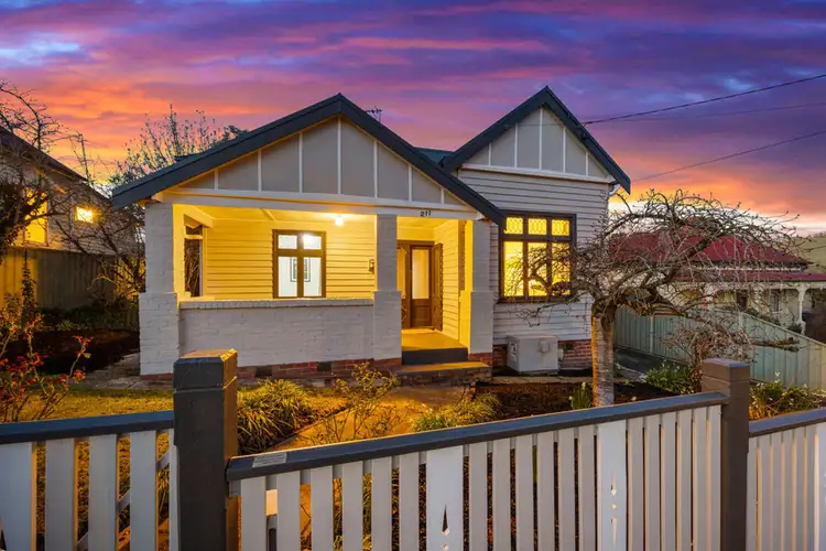 211 Chisholm Street, Soldiers Hill VIC 3350