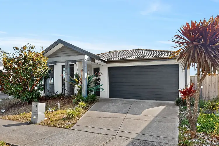 16 Harwood Court, Burnside Heights VIC 3023