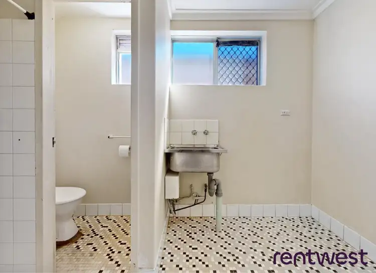 Fifth view of Homely house listing, 4/307 Wharf Street, Queens Park WA 6107