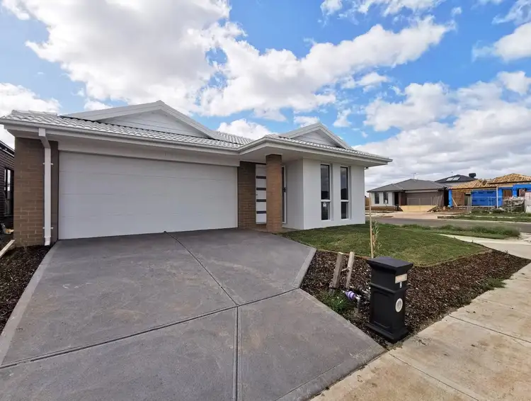 2 Broberg Street, Wyndham Vale VIC 3024