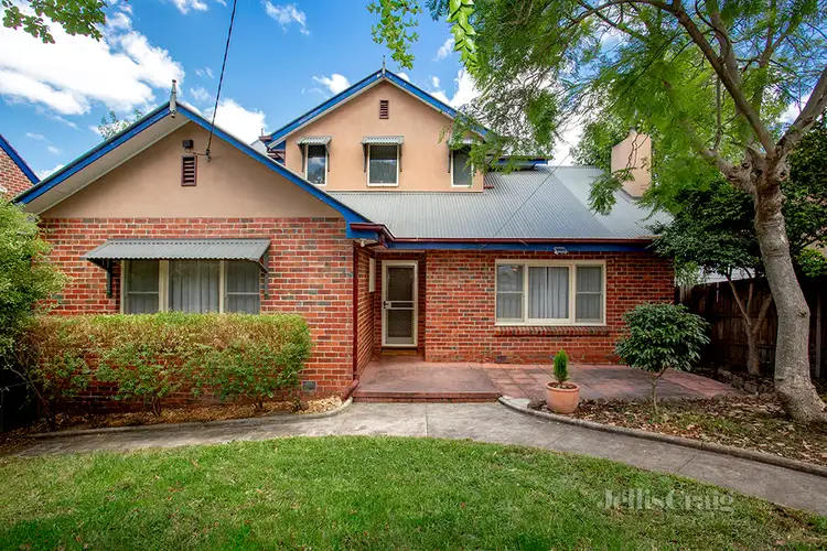 2/7 Millicent Street, Rosanna VIC 3084