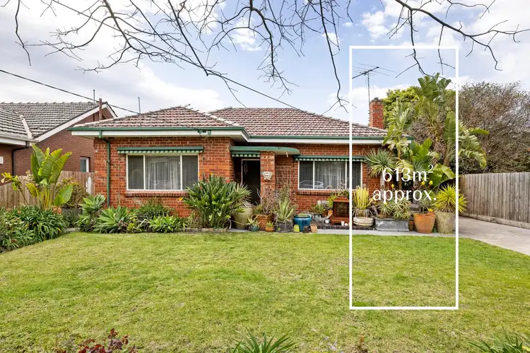 17 Grandview Grove, Carnegie VIC 3163