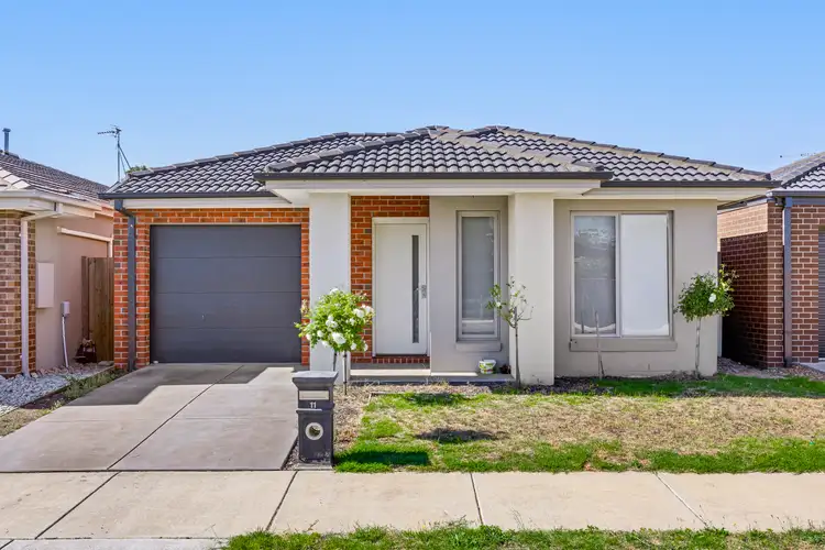 11 Mia Street, Alfredton VIC 3350