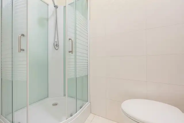 Fifth view of Homely unit listing, 2/47 Hawthorn Road, Caulfield North VIC 3161