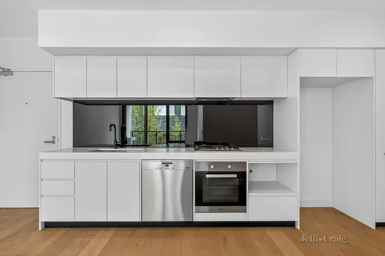 110/1A Campbell Grove, Northcote VIC 3070