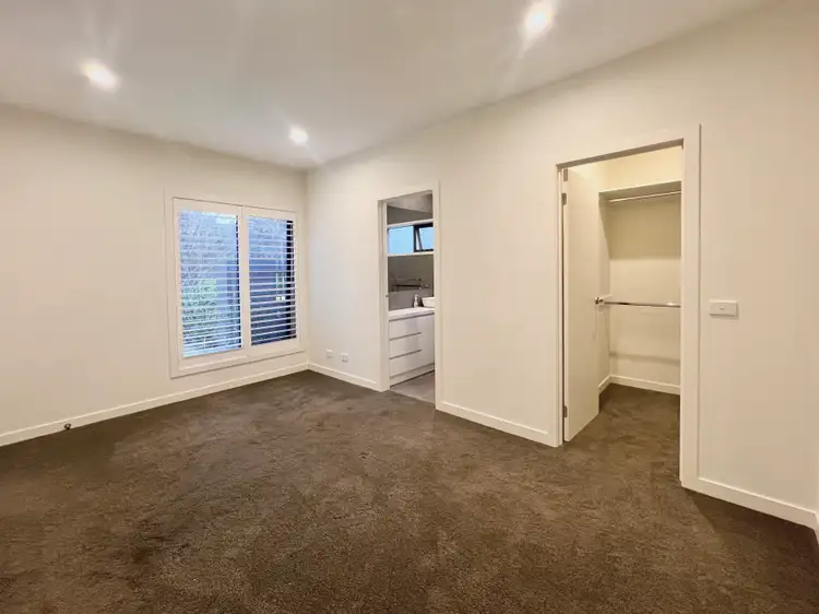 Fifth view of Homely townhouse listing, 6/500 Highbury Road, Mount Waverley VIC 3149