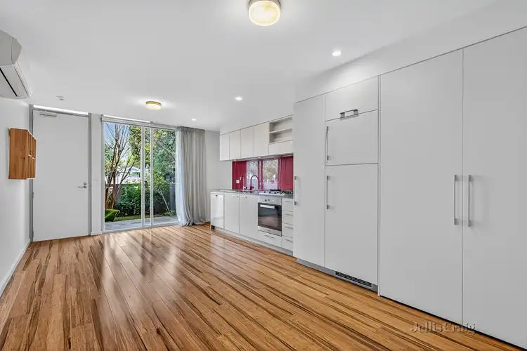 3A/168 Victoria Road, Northcote VIC 3070