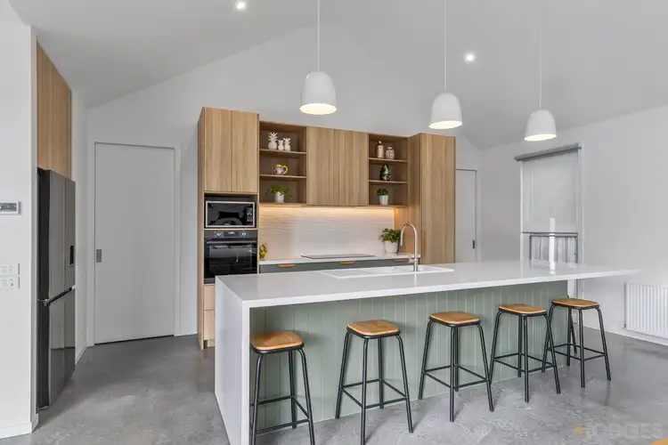10 Dubourg Court, Ocean Grove VIC 3226