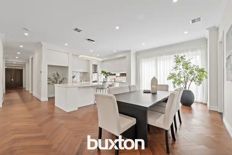 35 Madeline Street, Glen Waverley VIC 3150