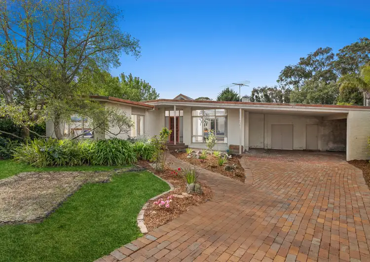 Second view of Homely house listing, 2 Kay Street, Mount Waverley VIC 3149