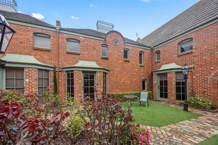 6/603 Main Road, Golden Point VIC 3350