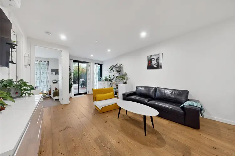 11/6 Claire Street, Mckinnon VIC 3204