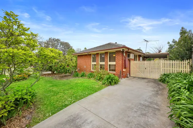 13 Rozelle Avenue, Ringwood East VIC 3135