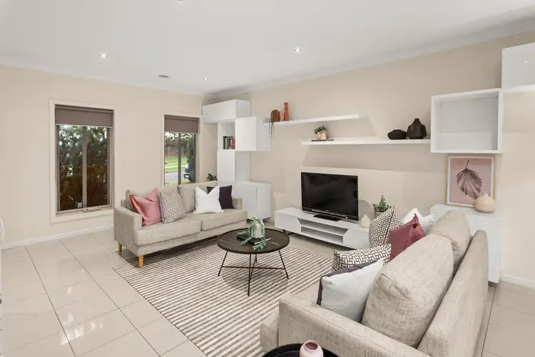 Third view of Homely townhouse listing, 1/10 Railway Parade South, Chadstone VIC 3148