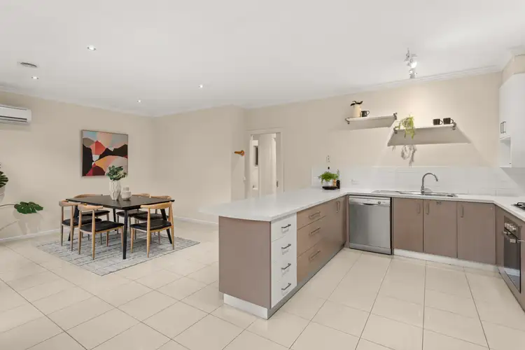 Sixth view of Homely townhouse listing, 1/10 Railway Parade South, Chadstone VIC 3148