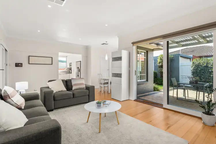 Fourth view of Homely townhouse listing, 1/3 Hillcrest Avenue, Chadstone VIC 3148