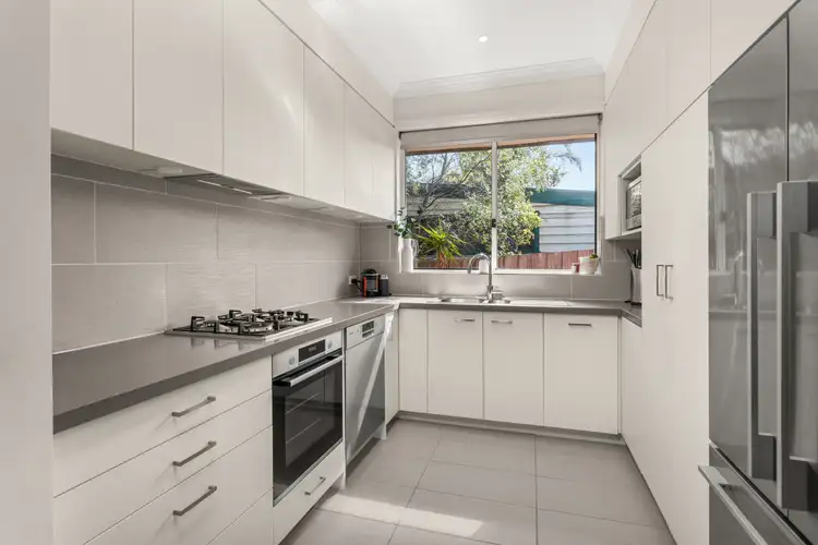 Fifth view of Homely townhouse listing, 1/3 Hillcrest Avenue, Chadstone VIC 3148