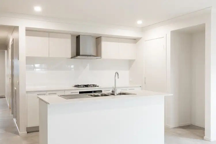 Second view of Homely house listing, 21 Verdale Drive, Alfredton VIC 3350