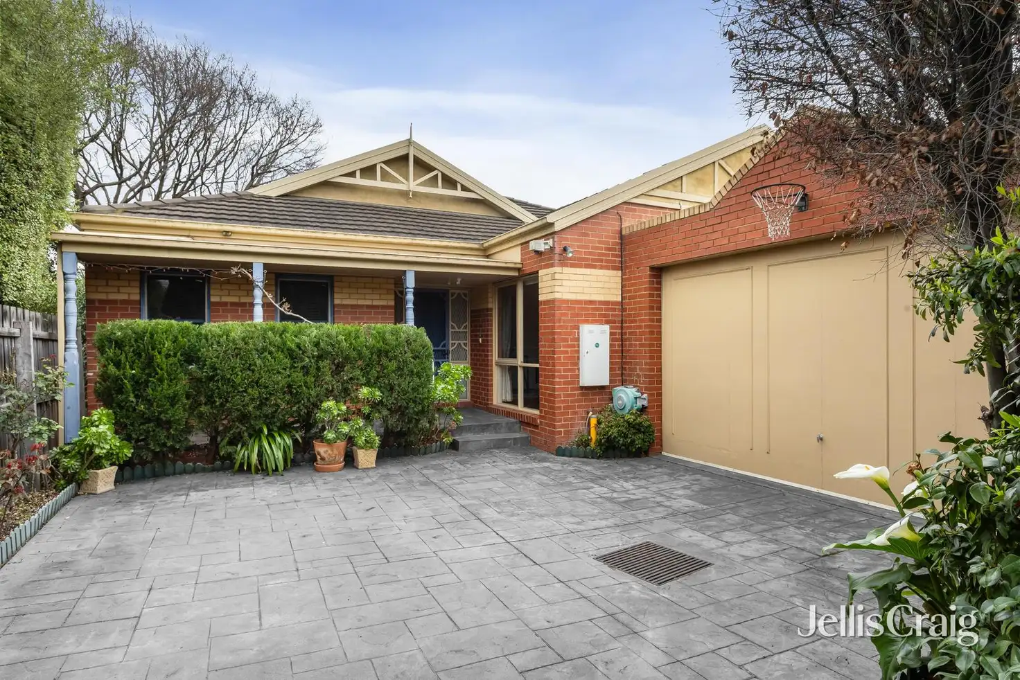 Main view of Homely unit listing, 2/19 Stewart Street, Ormond VIC 3204