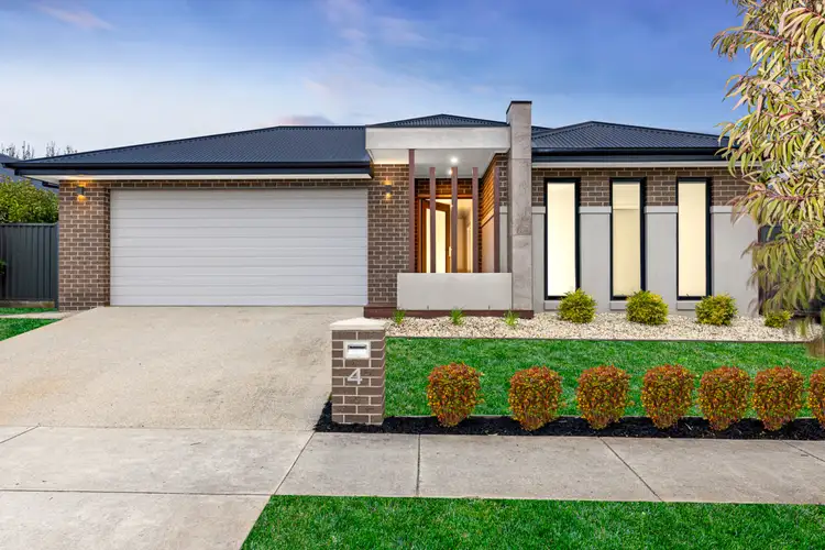 4 Eleanor Drive, Lucas VIC 3350