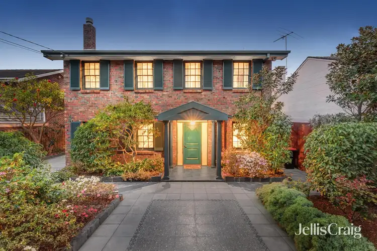 8 Exon Street, Brighton VIC 3186
