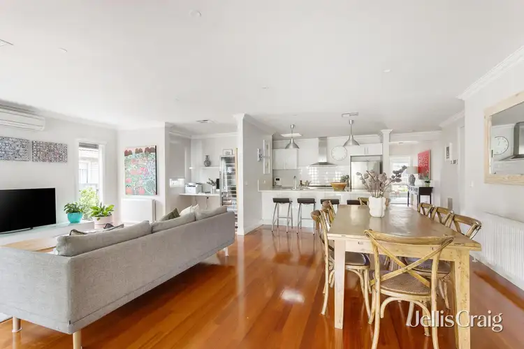 Fourth view of Homely house listing, 2 Juliana Street, Bentleigh East VIC 3165