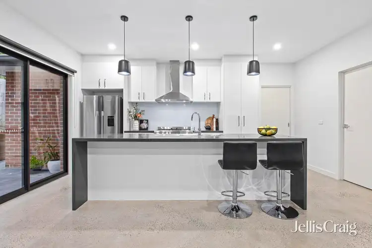 18 Helene Street, Eltham VIC 3095