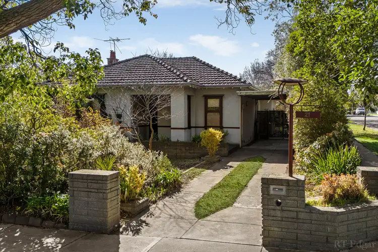 21 Tyne Street, Camberwell VIC 3124